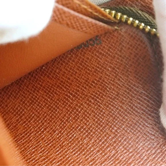 Louis Vuitton Monogram Leather Long Wallet - Picture 8 of 8